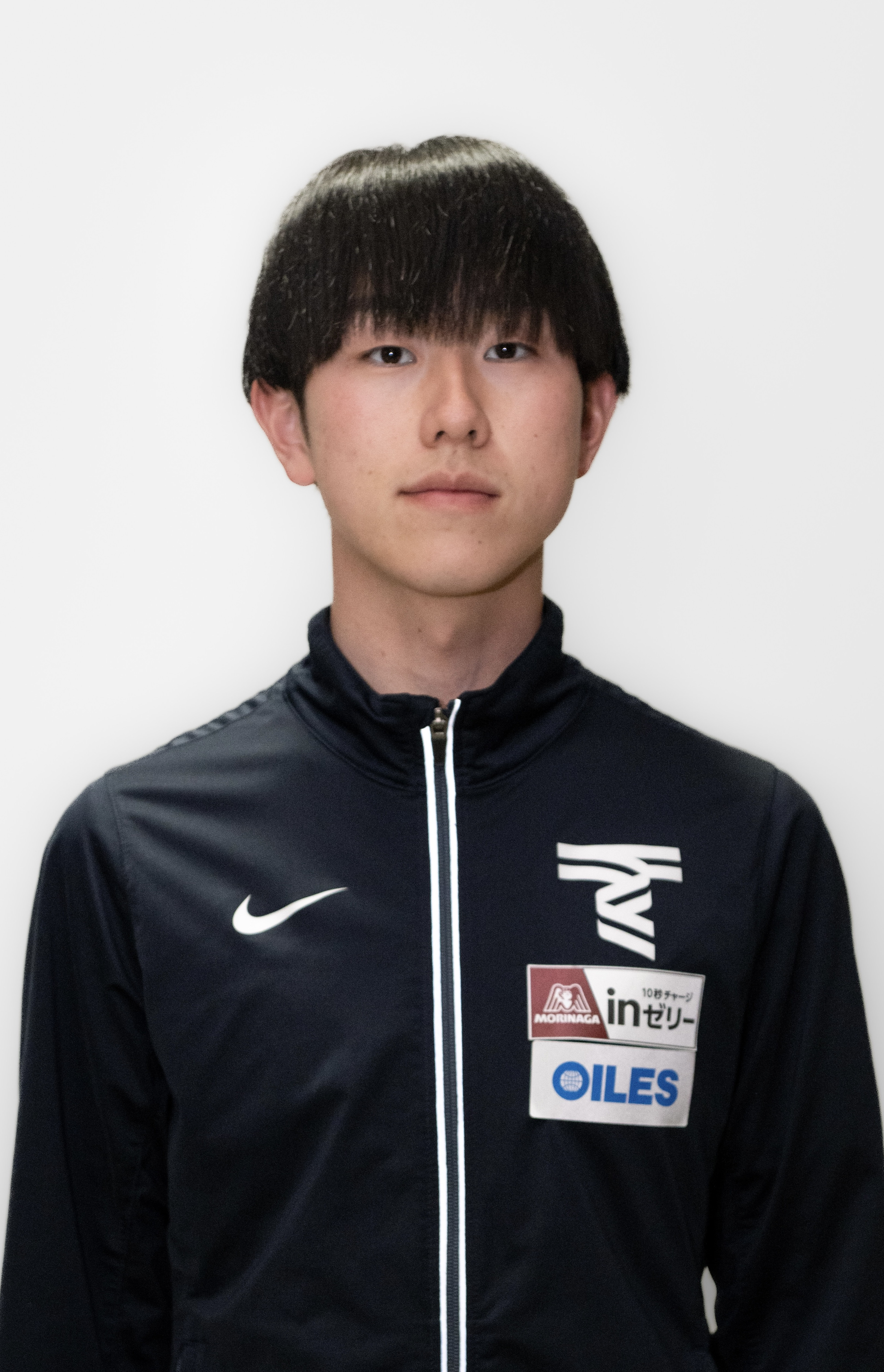 岡田 陽色