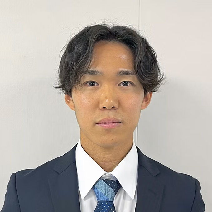 川端 駿介